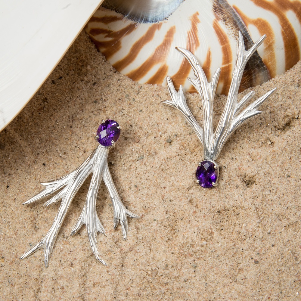 HR Coral Earrings 1500dpi.jpg